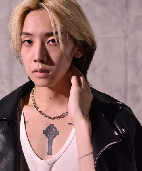 LHME（エルエイチエムイー）の「【WEB限定】“THE YOUTH 2020”リンクチェーンラージネックレス/TYPE B/サージカルステンレス（金属アレルギー対応）【LHME / エルエイチエムイー】（ネックレス・レディース・シルバー・45cm）」の11枚目の写真