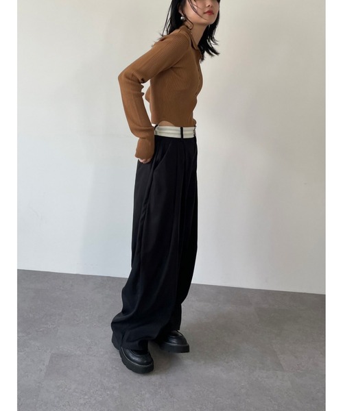 HANNE(アン)の「デザインベルトタックパンツ(カーゴパンツ・レディース・ベージュ/ブラック/ブラウン・SMALL/FREE)」の10枚目の写真