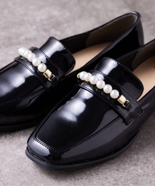 Chez toi(シェトワ)の「ビット/パールローファー(ローファー・レディース・ベージュ/ブラック系その他/ブラック・M/S/L)」の7枚目の写真