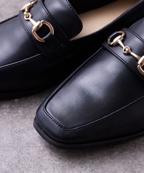 Chez toi(シェトワ)の「ビット/パールローファー(ローファー・レディース・ベージュ/ブラック系その他/ブラック・M/S/L)」の18枚目の写真