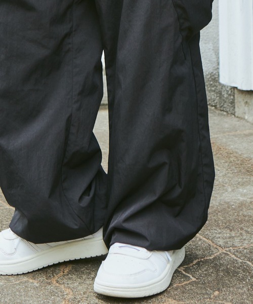 PAIRMANON STREET(ペアマノンストリート)の「【PAIRMANON STREET】パラシュートパンツ ナイロン カーゴパンツ