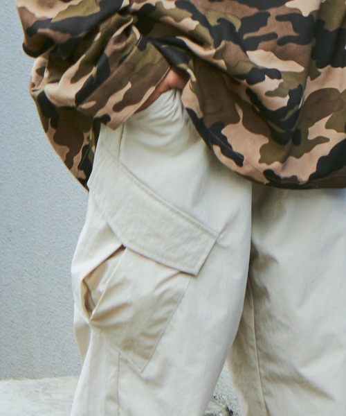 PAIRMANON STREET（ペアマノンストリート）の「【PAIRMANON STREET】パラシュートパンツ ナイロン カーゴパンツ ウエストゴム（カーゴパンツ・キッズ・ブラック/ピンク/オフホワイト/オリーブ/ベージュ/パープル/カーキ/グレイッシュベージュ・100/120/150/130/110/140/90/160）」の9枚目の写真