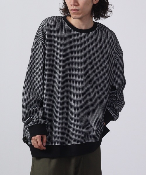 FUNALIVE（ファンアライブ）の「ビッグワッフルオーバーサイズクルー（Tシャツ/カットソー・メンズ・チャコールグレー/ブラック系その他/ブラック/グレー系その他/アイボリー/ブルー/ブルー系その他・L/M/XL）」の4枚目の写真