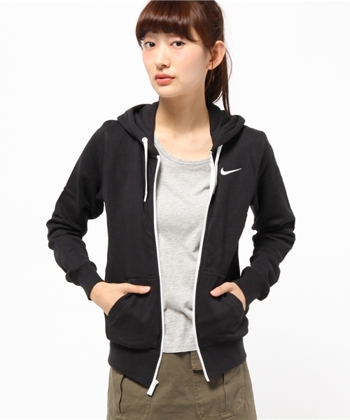NIKE（ナイキ）の「ウィメンズ ナイキ ジップパーカー WMNS NIKE CLUB FT FZ HOODY-SWOOS 638284-010（パーカー・レディース・ブラック・SMALL/MEDIUM）」の5枚目の写真
