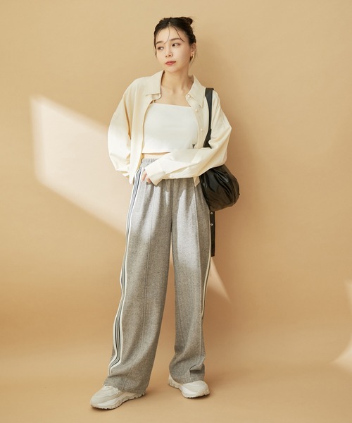 VIS(ビス)の「サイドライン入りワイドパンツ(スラックス・レディース・ブラック系その他/グレー系その他・M/S)」の8枚目の写真