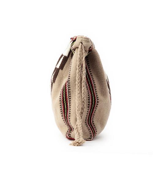 BEAUTY&YOUTH UNITED ARROWS（ビューティーアンドユースユナイテッドアローズ）の「BY TRUJILLO'S ドローストリングバッグ（ハンドバッグ・レディース・オフホワイト/ブラウン・フリー）」の3枚目の写真