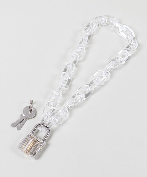 SPINNS（スピンズ）の「南京錠デザイン クリアチェーンネックレス