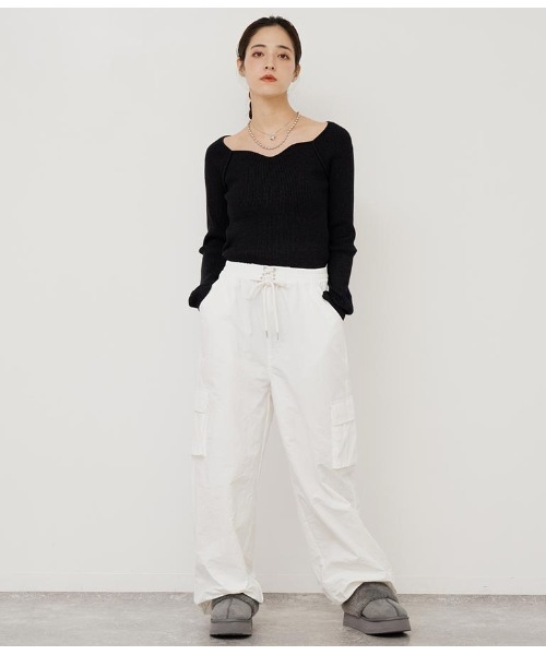 ANAP（アナップ）の「ウエストスピンドルナイロンカーゴパンツ（カーゴパンツ・レディース・オフホワイト/ブラック・FREE）」の20枚目の写真