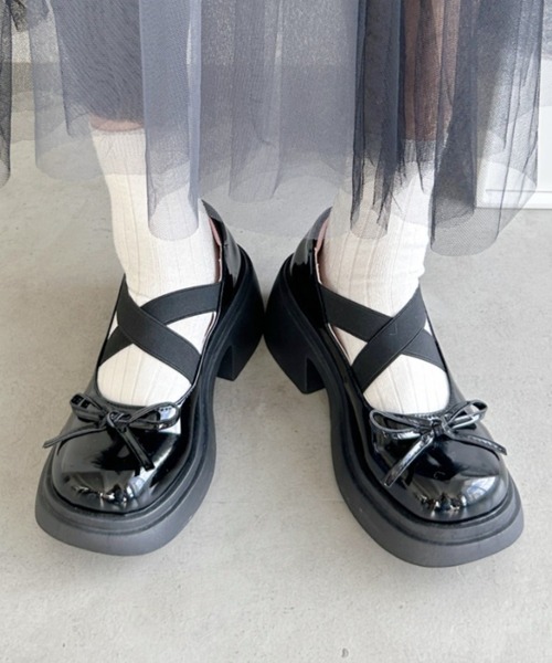 Loueme(ルエム)の「チャンキーヒールバレリーナシューズ(パンプス・レディース・ブラック/シルバー/ピンク・23.5cm/24.5cm/22.5cm)」の8枚目の写真