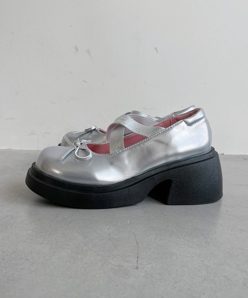 Loueme(ルエム)の「チャンキーヒールバレリーナシューズ(パンプス・レディース・ブラック/シルバー/ピンク・23.5cm/24.5cm/22.5cm)」の11枚目の写真