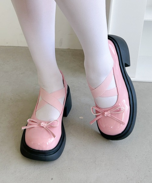 Loueme(ルエム)の「チャンキーヒールバレリーナシューズ(パンプス・レディース・ブラック/シルバー/ピンク・23.5cm/24.5cm/22.5cm)」の18枚目の写真