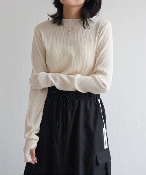 VENCEEXCHANGE(ヴァンスエクスチェンジ)の「ツートーン指穴開きトップス(Tシャツ/カットソー・レディース・ホワイト/ベージュ/ブラック/ブルー・M)」の15枚目の写真