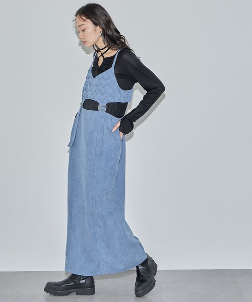 ELLEgirl（エルガール）の「カットワークプリーツジャンパースカート【ELLEgirl/エル ガール】（ジャンパースカート・レディース・ブラック/アイボリー/サックスブルー・M/S）」の20枚目の写真