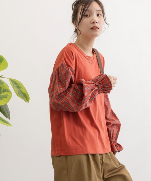 POU DOU DOU（プードゥドゥ）の「チェック柄ボリュームスリーブプルオーバー（Tシャツ/カットソー・レディース・イエロー/ブラック/レッド・3）」の11枚目の写真