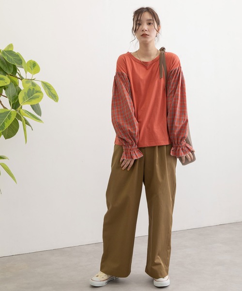 POU DOU DOU（プードゥドゥ）の「チェック柄ボリュームスリーブプルオーバー（Tシャツ/カットソー・レディース・イエロー/ブラック/レッド・3）」の13枚目の写真