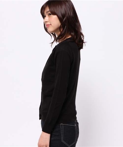 GLOBAL WORK(グローバルワーク)の「12Gアクリルコットンクルーカーディガン長袖/562313(カーディガン/ボレロ・レディース・グリーン/ブルー/オフホワイト/ブラック・SMALL/MEDIUM/LARGE)」の6枚目の写真