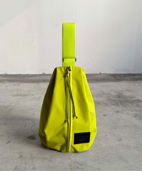 SPRUCE（スプルース）の「EM:SPURCE モカボディバッグ 軽量（ボディバッグ/ウエストポーチ・レディース・カーキ/ホワイト/ブラック/イエロー・FREE）」の11枚目の写真