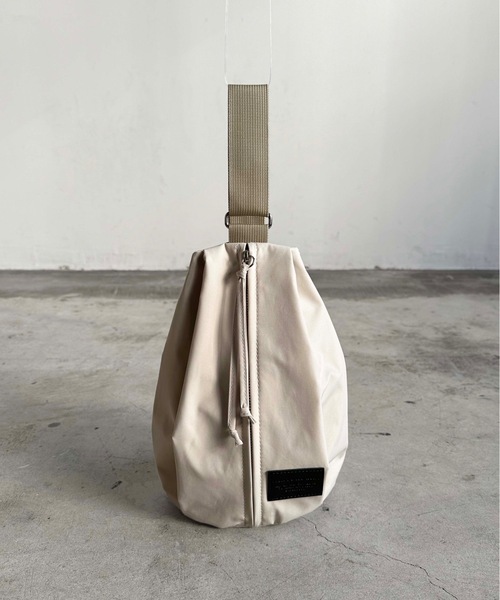 SPRUCE（スプルース）の「EM:SPURCE モカボディバッグ 軽量（ボディバッグ/ウエストポーチ・レディース・カーキ/ホワイト/ブラック/イエロー・FREE）」の17枚目の写真