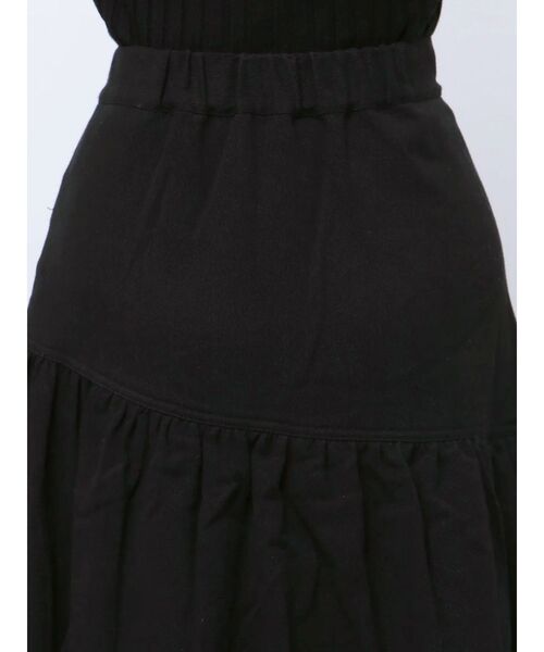 jouetie（ジュエティ）の「フリンジティアードロングスカート（スカート・レディース・ブラック/ベージュ/アイボリー・MEDIUM）」の7枚目の写真