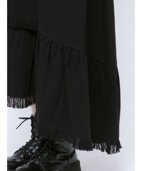 jouetie（ジュエティ）の「フリンジティアードロングスカート（スカート・レディース・ブラック/ベージュ/アイボリー・MEDIUM）」の9枚目の写真