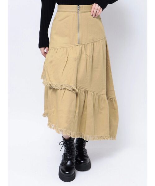 jouetie（ジュエティ）の「フリンジティアードロングスカート（スカート・レディース・ブラック/ベージュ/アイボリー・MEDIUM）」の16枚目の写真