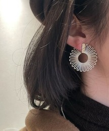 デザインピアス