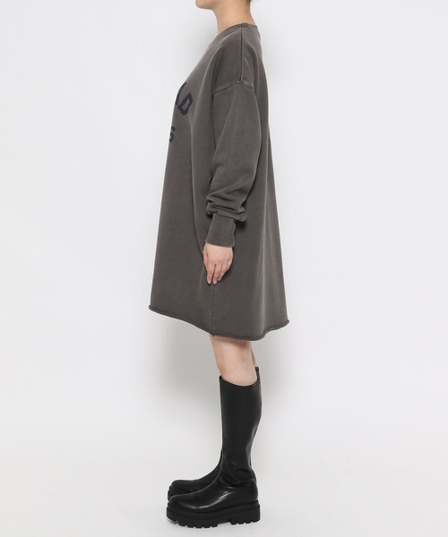 LOWRYS FARM（ローリーズファーム）の「ロゴミニワンピース　996761（ワンピース・レディース・チャコールグレー/ネイビー/アイボリー・FREE）」の16枚目の写真