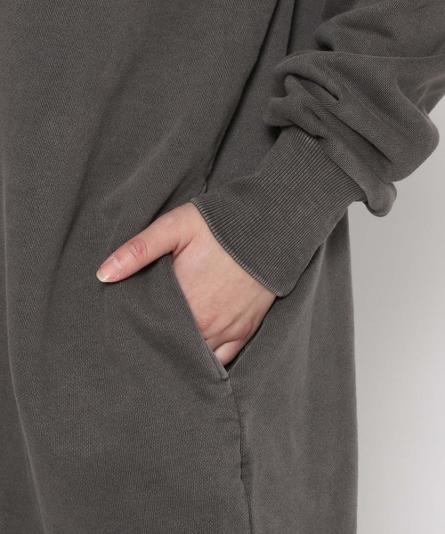 LOWRYS FARM（ローリーズファーム）の「ロゴミニワンピース　996761（ワンピース・レディース・チャコールグレー/ネイビー/アイボリー・FREE）」の20枚目の写真