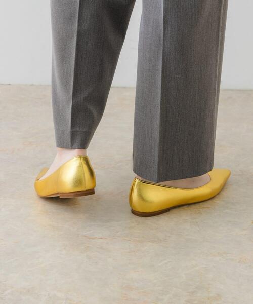 RODE SKO（ロデスコ）の「『MADE IN JAPAN』ポインテッドフラットパンプス（パンプス・レディース・ゴールド/ブラック・37/36/38）」の6枚目の写真