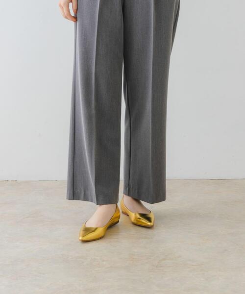 RODE SKO（ロデスコ）の「『MADE IN JAPAN』ポインテッドフラットパンプス（パンプス・レディース・ゴールド/ブラック・37/36/38）」の8枚目の写真