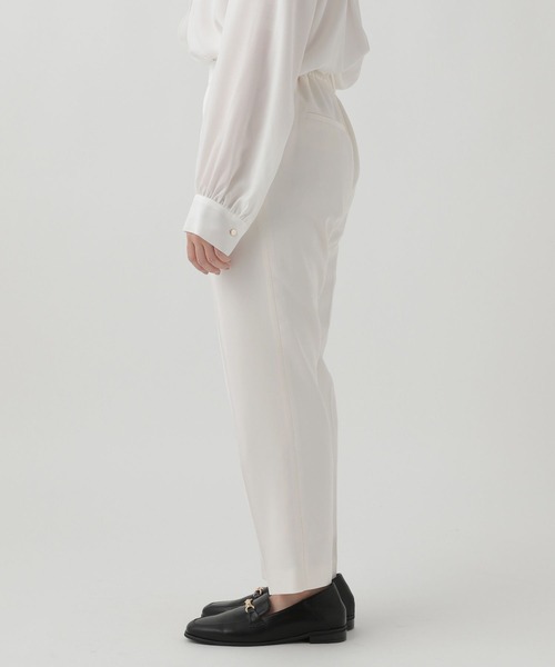 Elura(エルーラ)の「【低身長サイズ Elkotona】コトナ映えラクテーパードパンツ/986466(その他パンツ・レディース・ブラック/ネイビー/グレイッシュベージュ・SMALL/MEDIUM)」の21枚目の写真