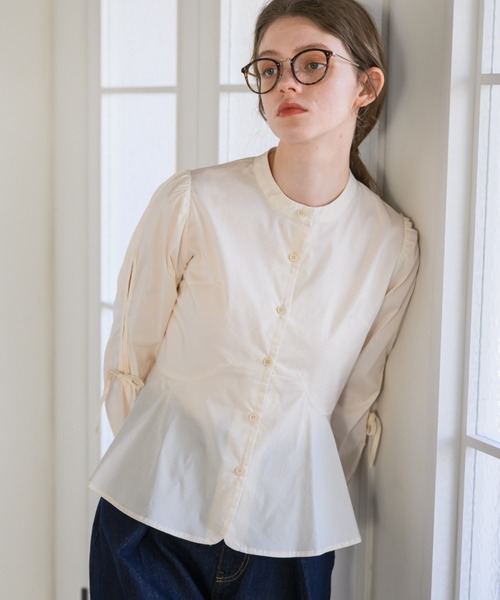 idem（イデム）の「design sleeve peplum blouse/ペプラムブラウス（シャツ/ブラウス・レディース・ネイビー/オフホワイト・FREE）」の9枚目の写真