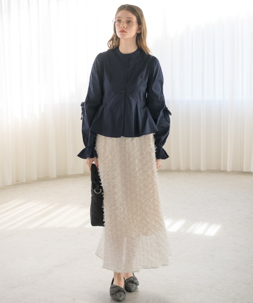 idem（イデム）の「design sleeve peplum blouse/ペプラムブラウス（シャツ/ブラウス・レディース・ネイビー/オフホワイト・FREE）」の21枚目の写真