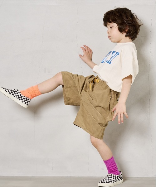 Life Support Products(ライフサポートプロダクツ)の「半袖プリントT(80~150cm)(Tシャツ/カットソー・キッズ・オレンジ/ネイビー/マスタード/チャコール/キナリ/カーキ/ブラック/エメラルド/オフホワイト/杢グレー・80/90/95/100/110/120/130/140/150)」の21枚目の写真