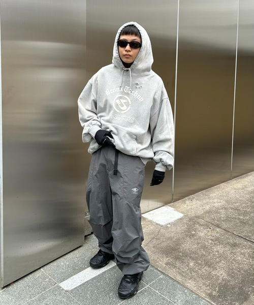who's who gallery BRONX パーカー スウェット グレー 黒 KOOKY'N/クーキー】BRONXテクノロゴスウェット | WHO'S WHO