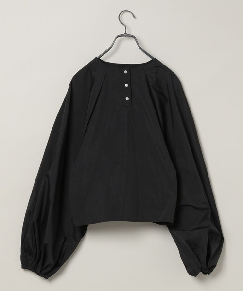 JEANASIS（ジーナシス）の「ソフトラスターソデボリュームプルオーバー/109939（シャツ/ブラウス・レディース・オフホワイト/ブラック/ベージュ・FREE）」の9枚目の写真