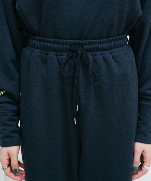 KBF（ケイビーエフ）の「ネップスウェットパンツ（その他パンツ・レディース・ネイビー/オフホワイト・ONE）」の22枚目の写真