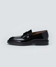 PELLICO（ペリーコ）の「FANTE スマルト ローファー 2.0cm BLACK
