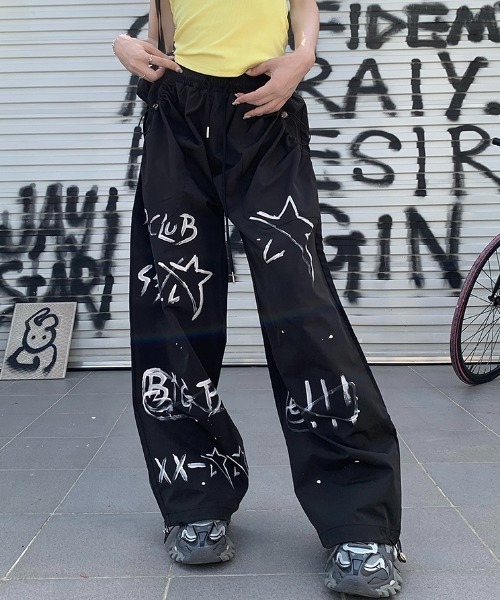 Sibra(シブラ)の「ヴィンテージ感がクール ピグメントカーゴパンツ(カーゴパンツ・レディース・グレー/ブラック・M)」の15枚目の写真