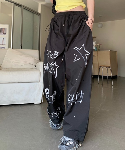 Sibra(シブラ)の「ヴィンテージ感がクール ピグメントカーゴパンツ(カーゴパンツ・レディース・グレー/ブラック・M)」の17枚目の写真