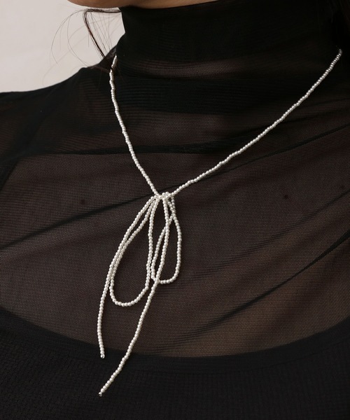 colleca la（コレカラ）の「ビーズリボンネックレス/チョーカー（ネックレス・レディース・ホワイト/ブラック・FREE）」の8枚目の写真