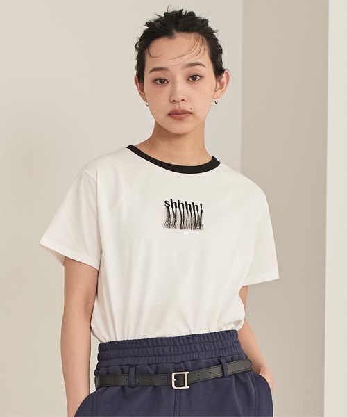 miette（ミエット）の「フリンジロゴ刺繍Tシャツ（Tシャツ/カットソー・レディース・オフホワイト/ブラック/チャコール・FREE）」の2枚目の写真