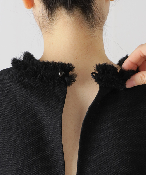 FUMIE TANAKA（フミエタナカ）の「【FUMIE TANAKA(フミエタナカ)】frill neck op：ワンピース（ワンピース・レディース・ブラック・2）」の8枚目の写真