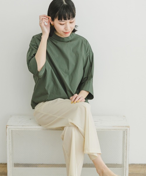 ITEMS URBANRESEARCH(アイテムズ アーバンリサーチ)の「5ブソデハイネックブラウス(シャツ/ブラウス・レディース・チャコールグレー/ホワイト/グリーン・FREE)」の5枚目の写真