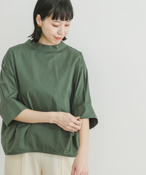 ITEMS URBANRESEARCH(アイテムズ アーバンリサーチ)の「5ブソデハイネックブラウス(シャツ/ブラウス・レディース・チャコールグレー/ホワイト/グリーン・FREE)」の6枚目の写真