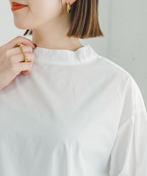 ITEMS URBANRESEARCH(アイテムズ アーバンリサーチ)の「5ブソデハイネックブラウス(シャツ/ブラウス・レディース・チャコールグレー/ホワイト/グリーン・FREE)」の14枚目の写真