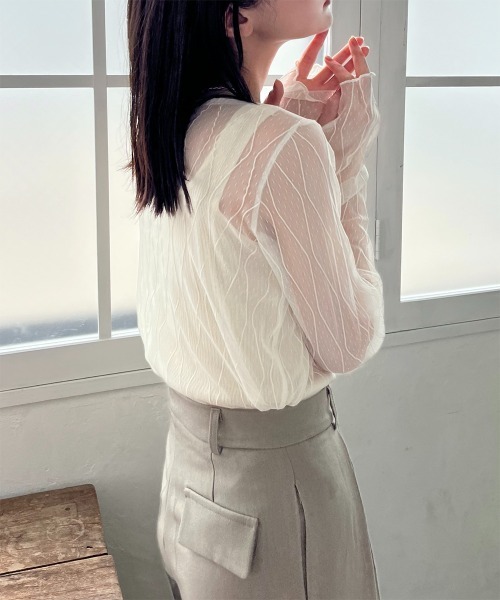 Rejoule(リジュール)の「フィンガーホールウェーブ柄シアーインナートップス(Tシャツ/カットソー・レディース・ブラック/グレー/アイボリー・FREE)」の6枚目の写真