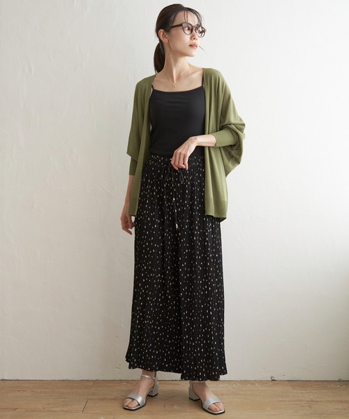 ikka（イッカ）の「冷感ドルマントッパーカーディガン（カーディガン/ボレロ・レディース・オフホワイト/カーキオリーブ/ライトグレー/ブラック・M/L/S）」の12枚目の写真