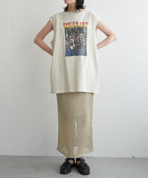 VENCEEXCHANGE（ヴァンスエクスチェンジ）の「バンドロゴタンクトップ（タンクトップ・レディース・オフホワイト/チャコールグレー/ライトグレー・FREE）」の6枚目の写真