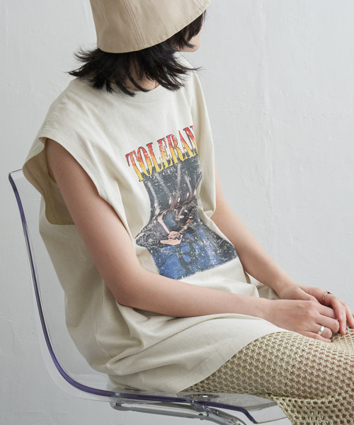 VENCEEXCHANGE（ヴァンスエクスチェンジ）の「バンドロゴタンクトップ（タンクトップ・レディース・オフホワイト/チャコールグレー/ライトグレー・FREE）」の5枚目の写真